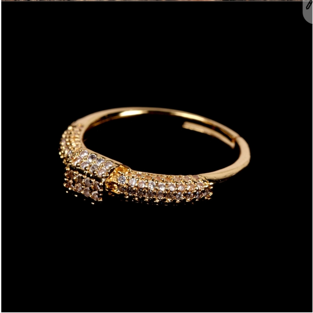 adjustable diamond ring